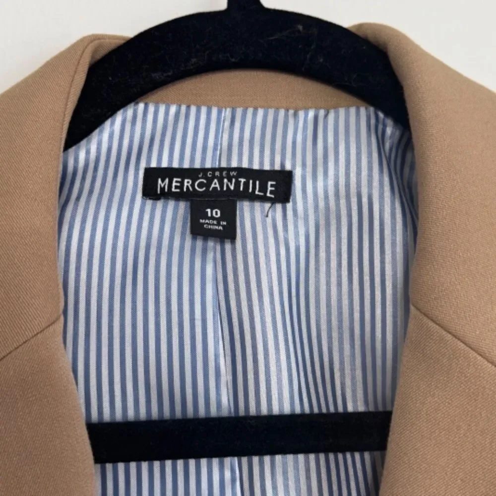 J. Crew Style #J4548 Schoolboy Blazer - Tan | Size 10
